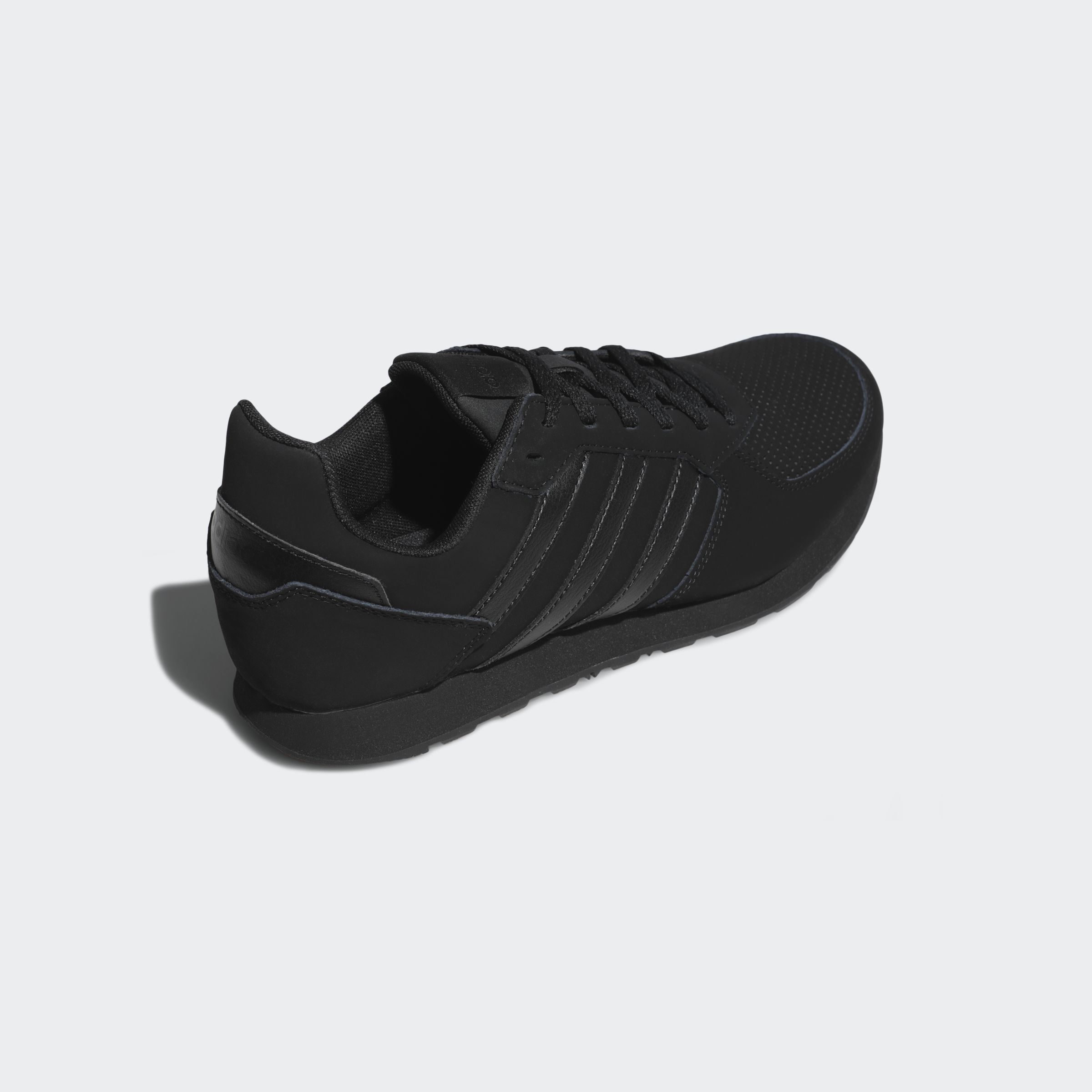 Outlet Мужские кроссовки Adidas Neo 8 K F36889_image_5