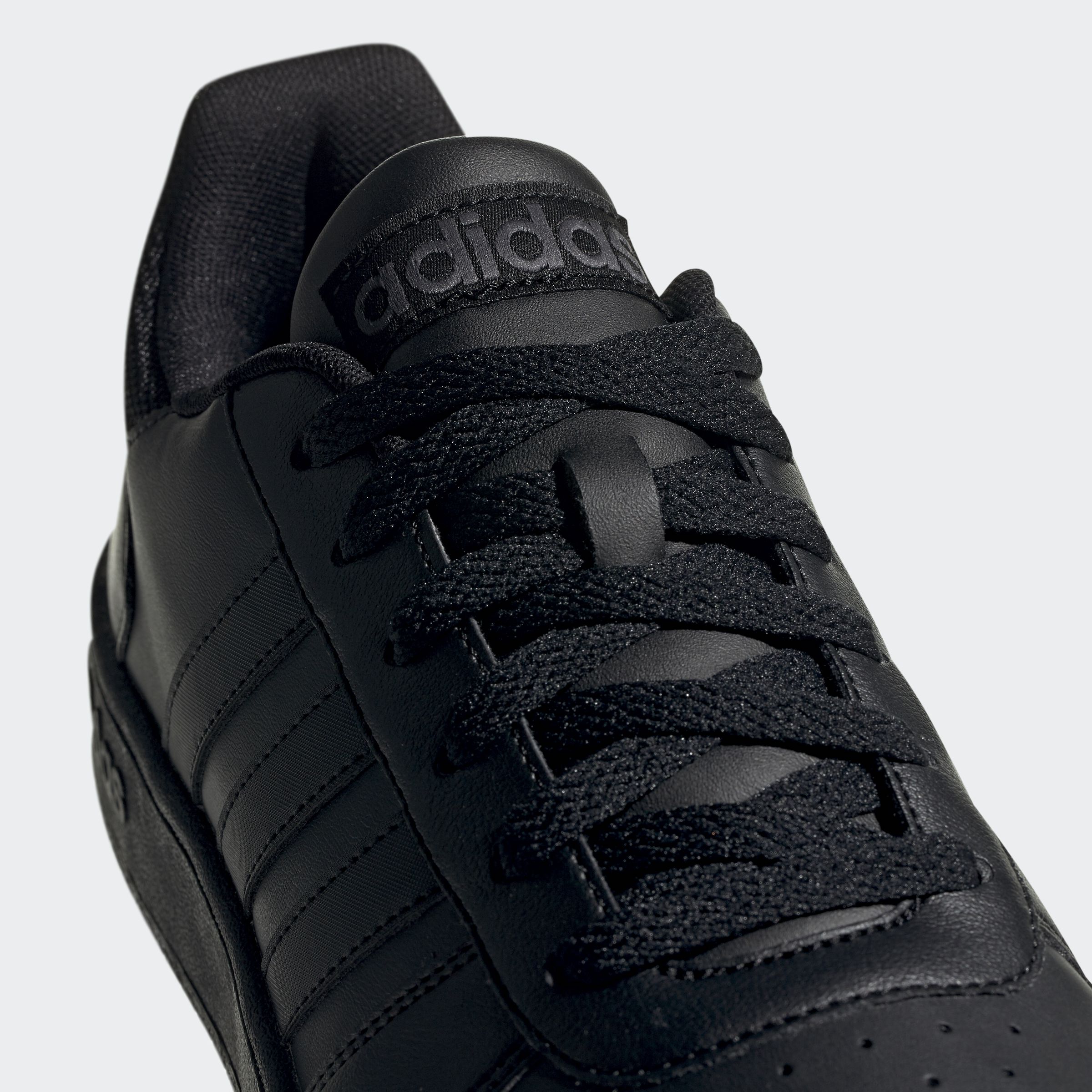 Outlet Чоловічі кросівки Adidas Hoops 2.0 EE7422_image_7