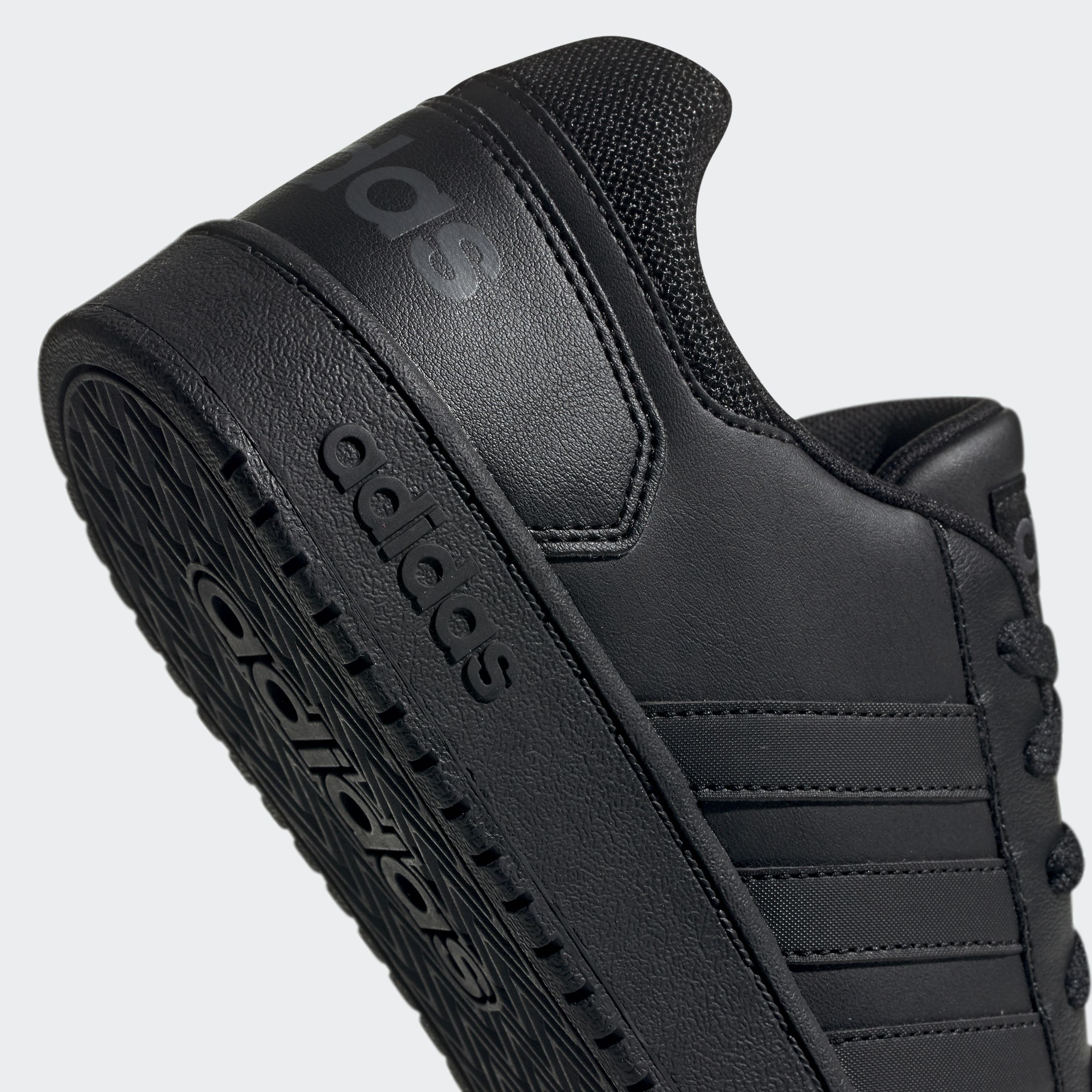 Outlet Чоловічі кросівки Adidas Hoops 2.0 EE7422_image_6