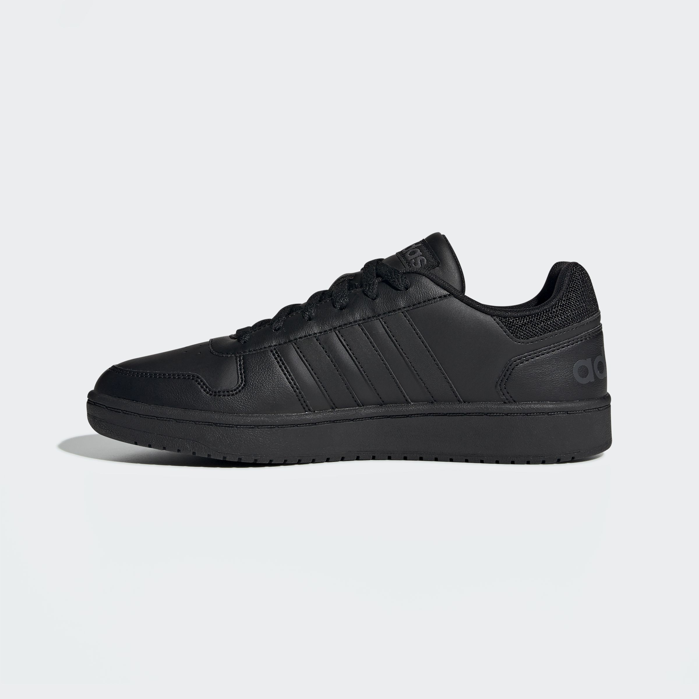 Outlet Чоловічі кросівки Adidas Hoops 2.0 EE7422