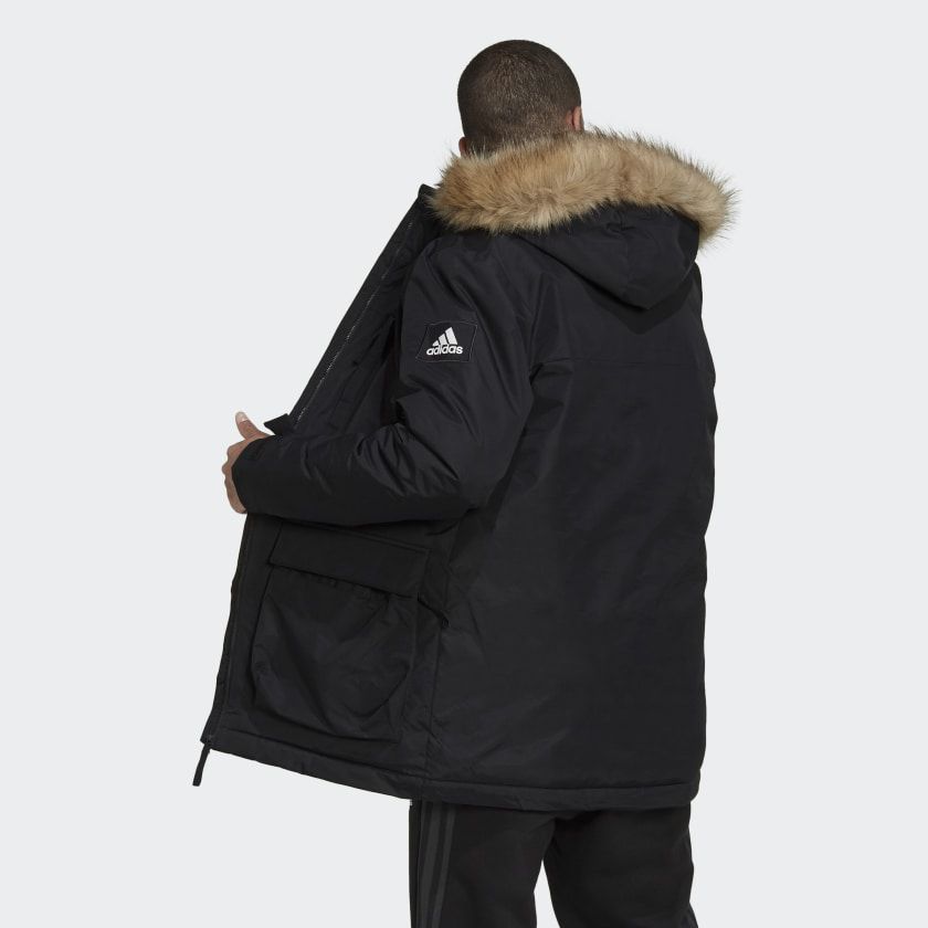 Outlet Парка с капюшоном Adidas Utilitas Performance GT1699_image_3