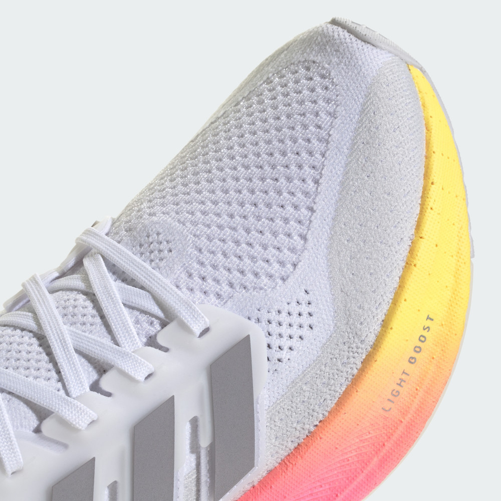 Outlet Кросівки Adidas Ultraboost 5 ID8810_image_6