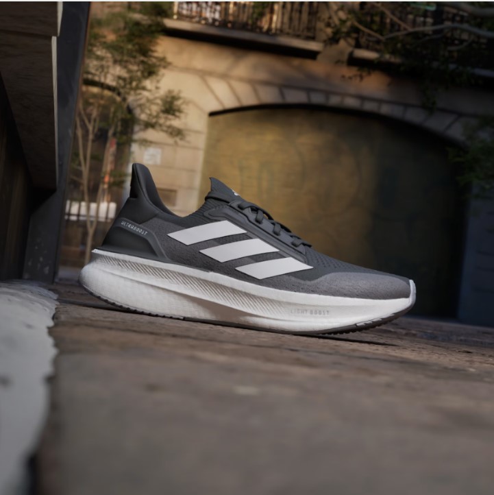 Outlet Чоловічі кросівки Adidas Ultraboost 5x IH3110_image_9