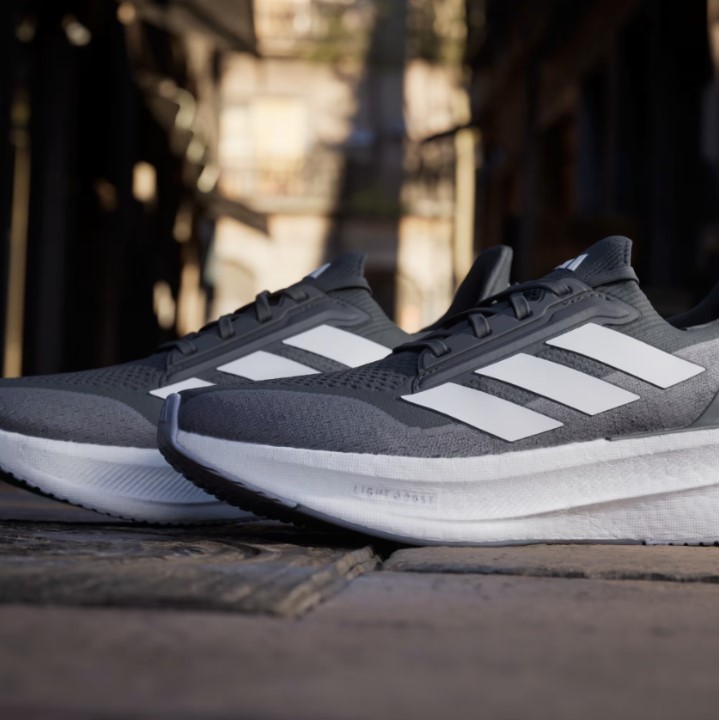 Outlet Чоловічі кросівки Adidas Ultraboost 5x IH3110_image_4