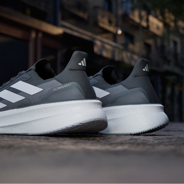 Outlet Чоловічі кросівки Adidas Ultraboost 5x IH3110_image_7