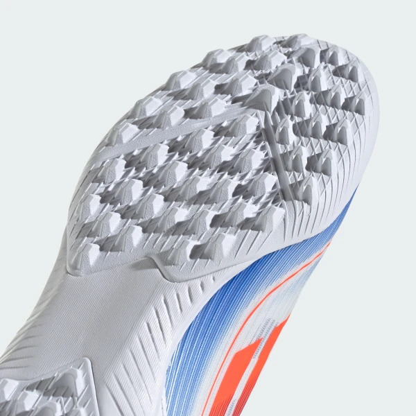 Outlet Футбольні сороконіжки Adidas F50 League Turf IF1343_image_7