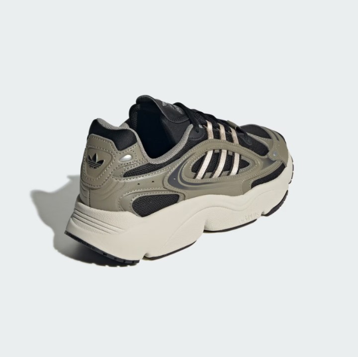 Outlet Жіночі кросівки Adidas Ozmillen JH7592_image_7