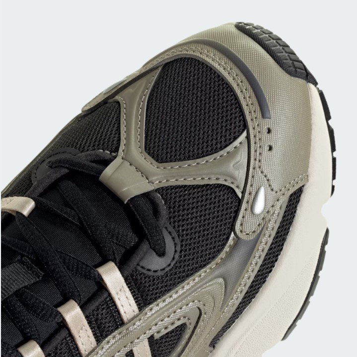 Outlet Жіночі кросівки Adidas Ozmillen JH7592_image_5