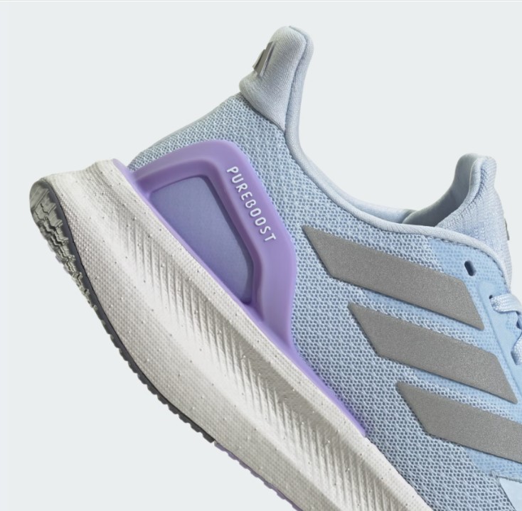 Outlet Бігові кросівки Adidas Pureboost 5 JQ6910_image_5