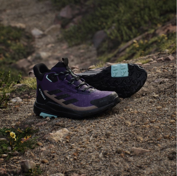 Outlet Жіночі черевики Adidas Terrex Anylander Mid Rain Rdy JQ9966_image_6