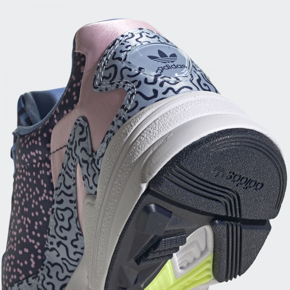 Outlet Жіночі кросівки Adidas Falcon EE7098_image_6