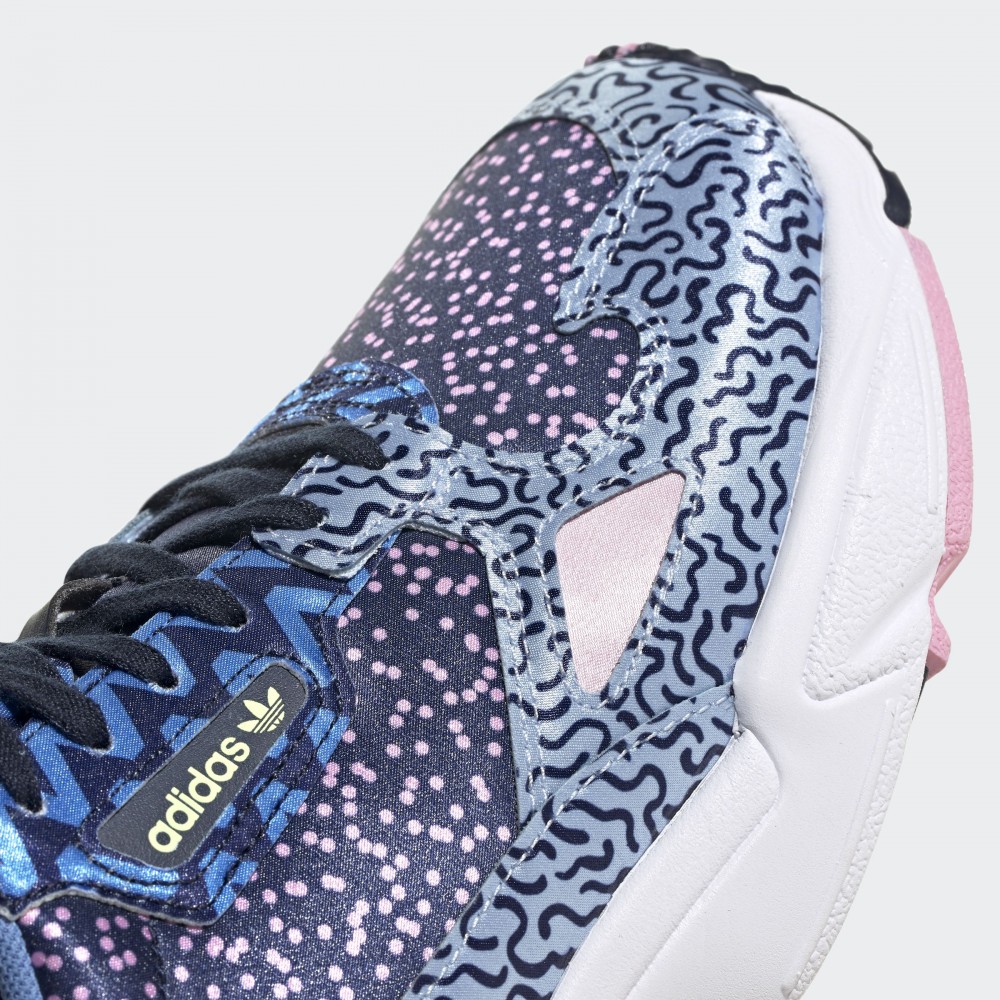 Outlet Жіночі кросівки Adidas Falcon EE7098_image_4