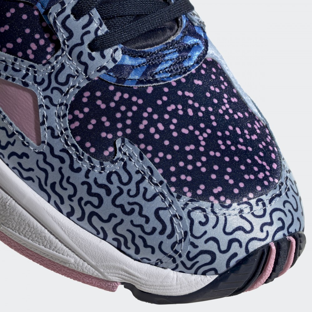 Outlet Жіночі кросівки Adidas Falcon EE7098_image_3