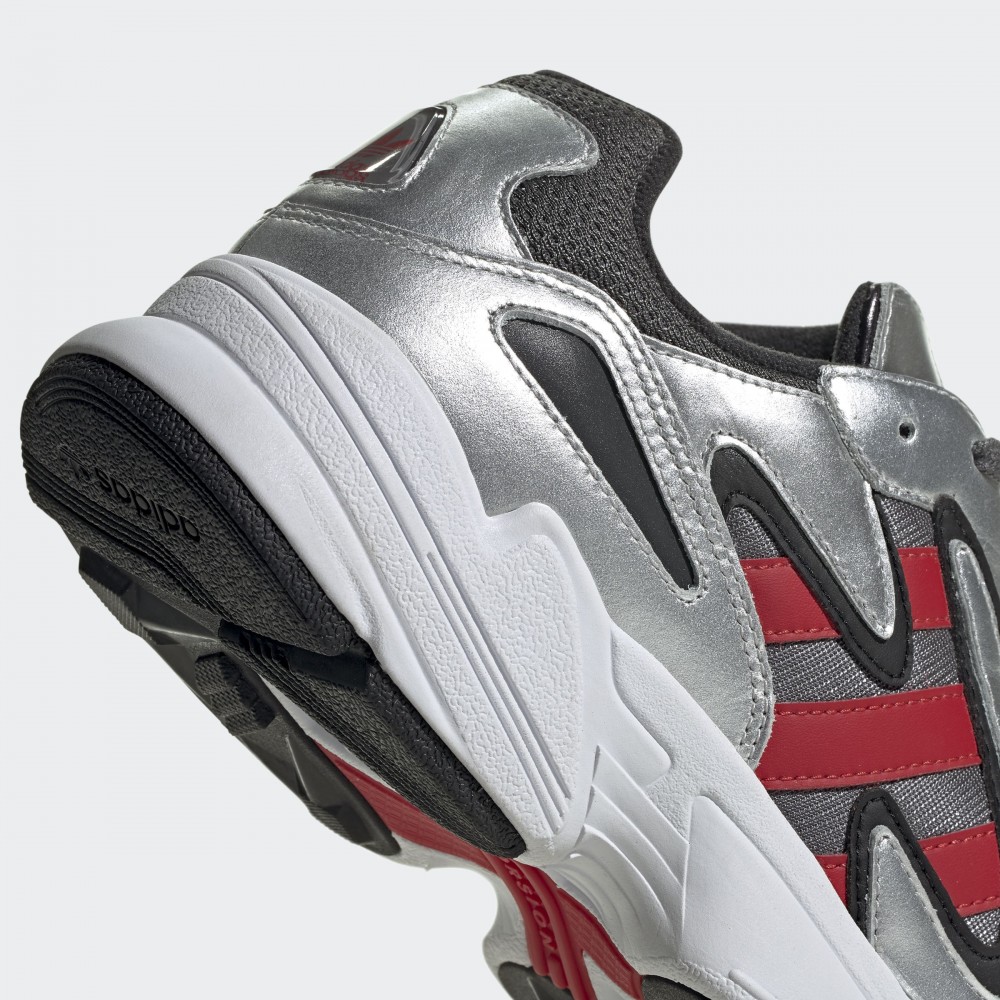 Outlet Чоловічі кросівки Adidas Yung-96 Chasm EE7240_image_9