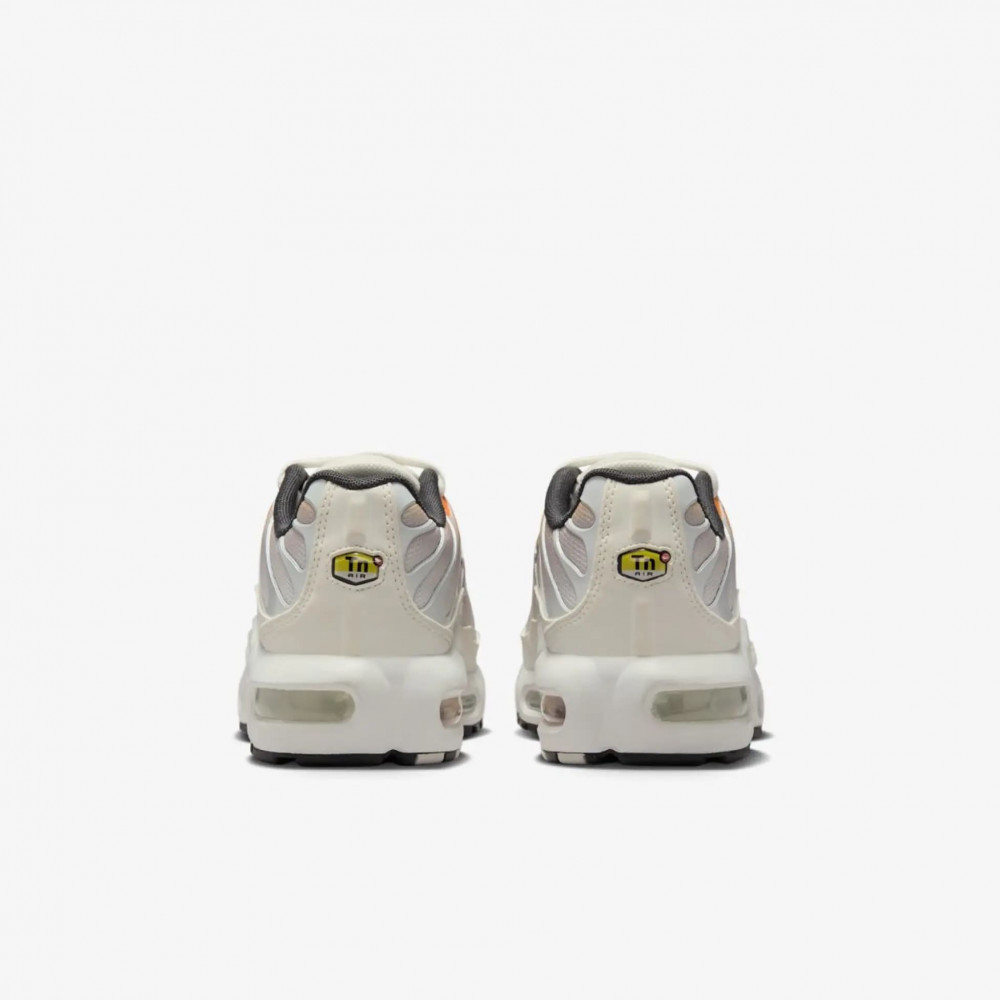 Outlet Кросівки Nike Air Max Plus CD0609-800_image_7