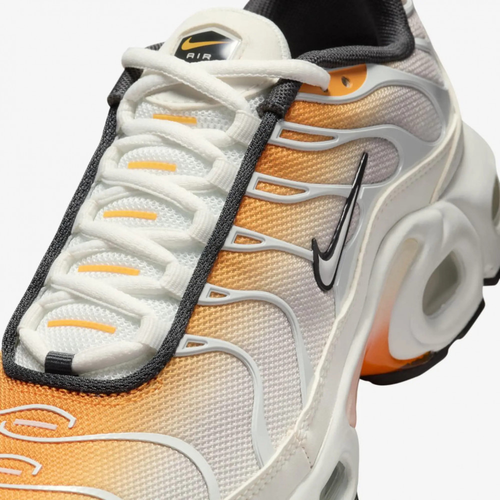 Outlet Кросівки Nike Air Max Plus CD0609-800_image_4
