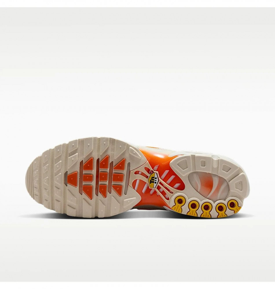 Outlet Кросівки чоловічі Nike Air Max Plus DM0032-019_image_8