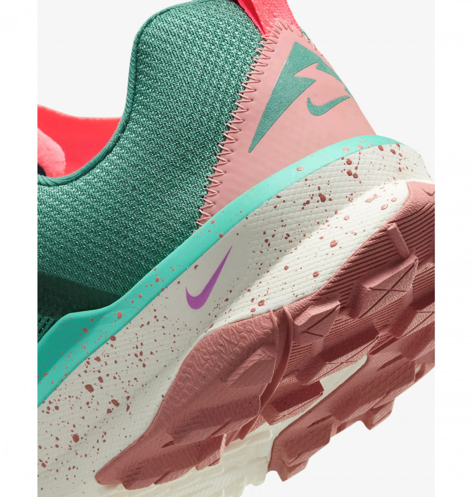 Outlet Кросівки чоловічі Nike React Terra Kiger 9 DR2693-301_image_5