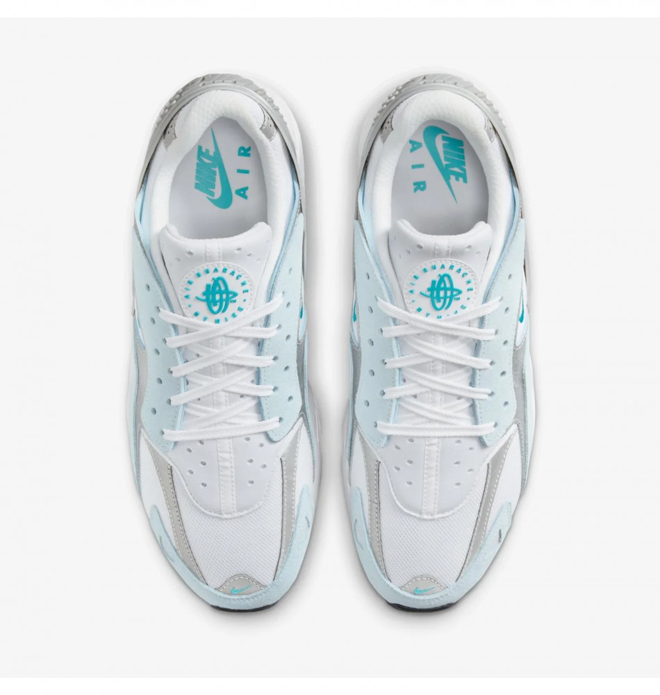 Outlet Кросівки Nike Air Huarache DZ3306-103_image_4