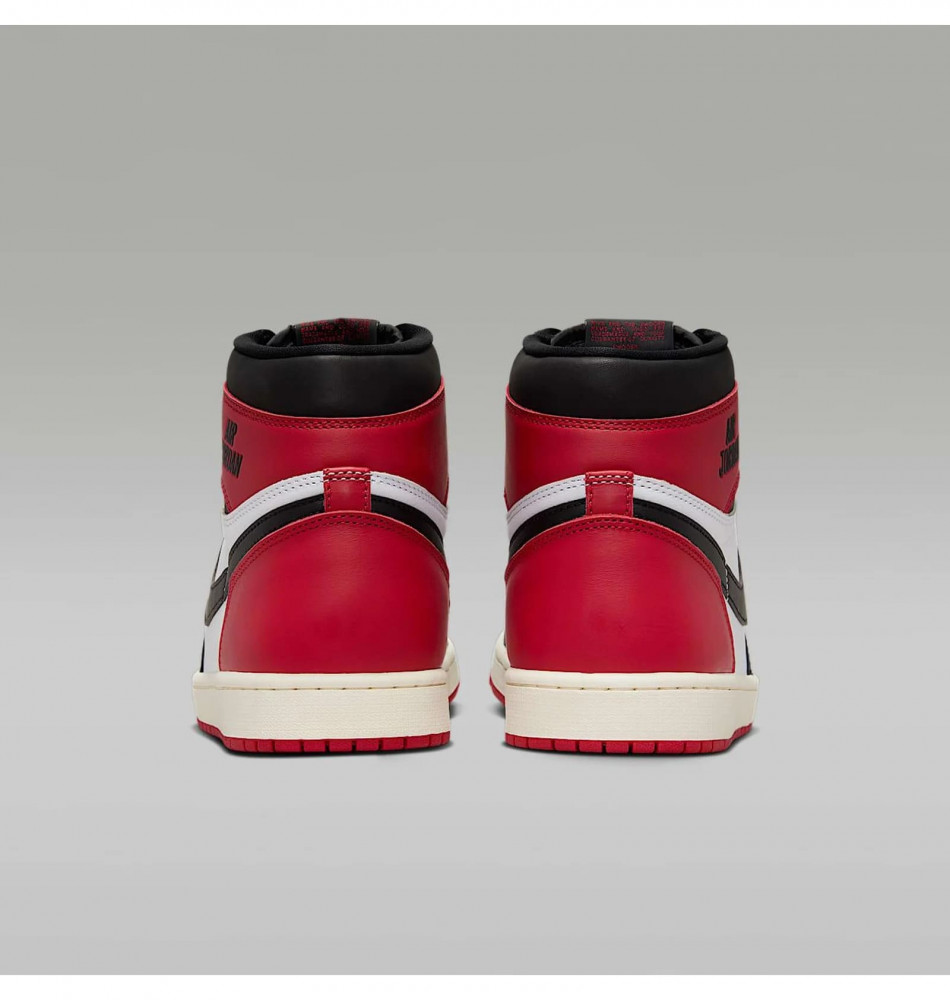 Outlet Чоловічі кросівки Air Jordan 1 Retro High DZ5485-106_image_3