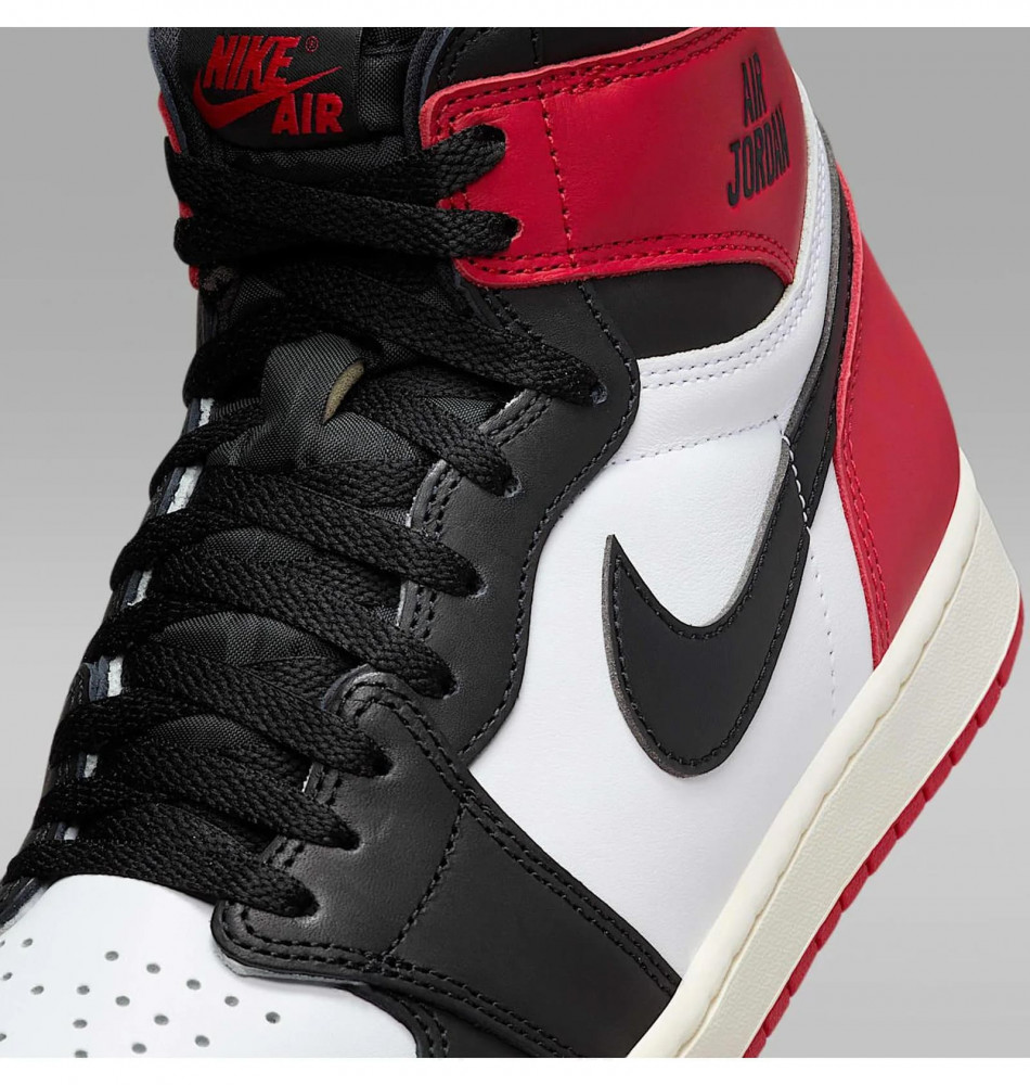 Outlet Чоловічі кросівки Air Jordan 1 Retro High DZ5485-106_image_5