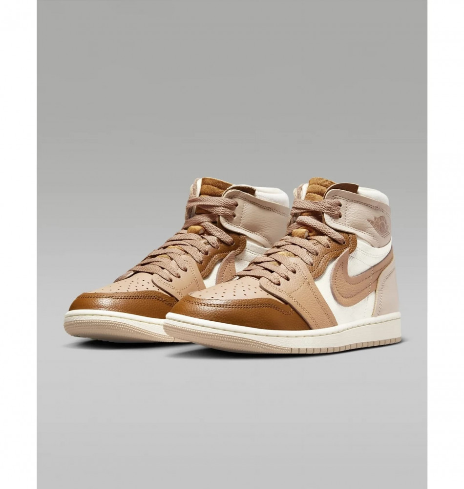 Outlet Кросівки жіночі Air Jordan Wmns 1 High Mm FB9891-200_image_5