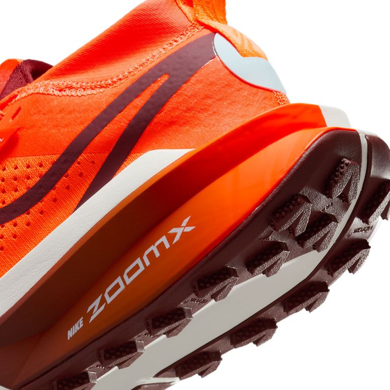 Outlet Кросівки чоловічі Nike Zegama 2 Trail Running FD5190-800_image_9