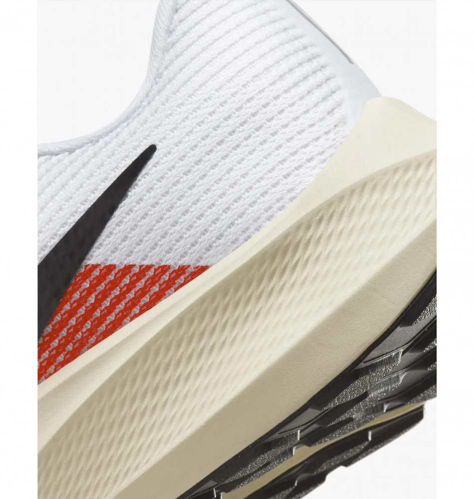 Outlet Кросівки Nike Pegasus 40 EK FJ0686-100_image_3