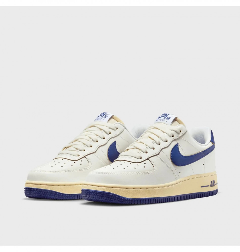 Outlet Кросівки жіночі Nike Air Force 1 07 FQ8103-133_image_3