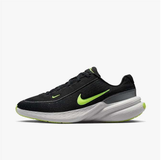 Outlet Кросівки Nike Uplift SC IB2765-009
