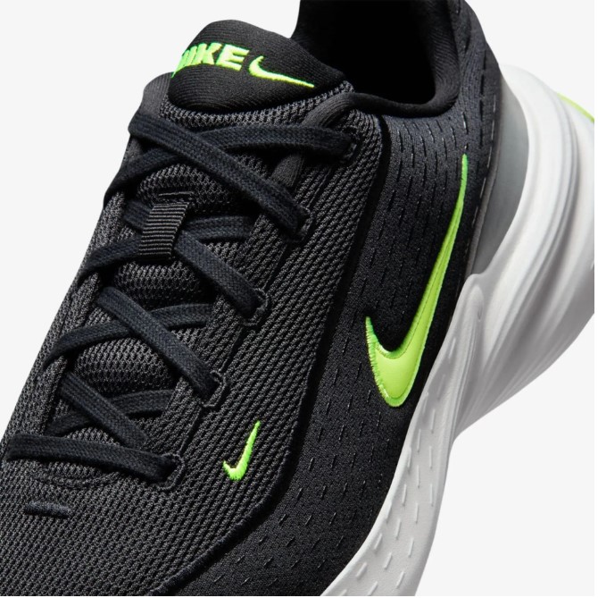 Outlet Кросівки Nike Uplift SC IB2765-009_image_8