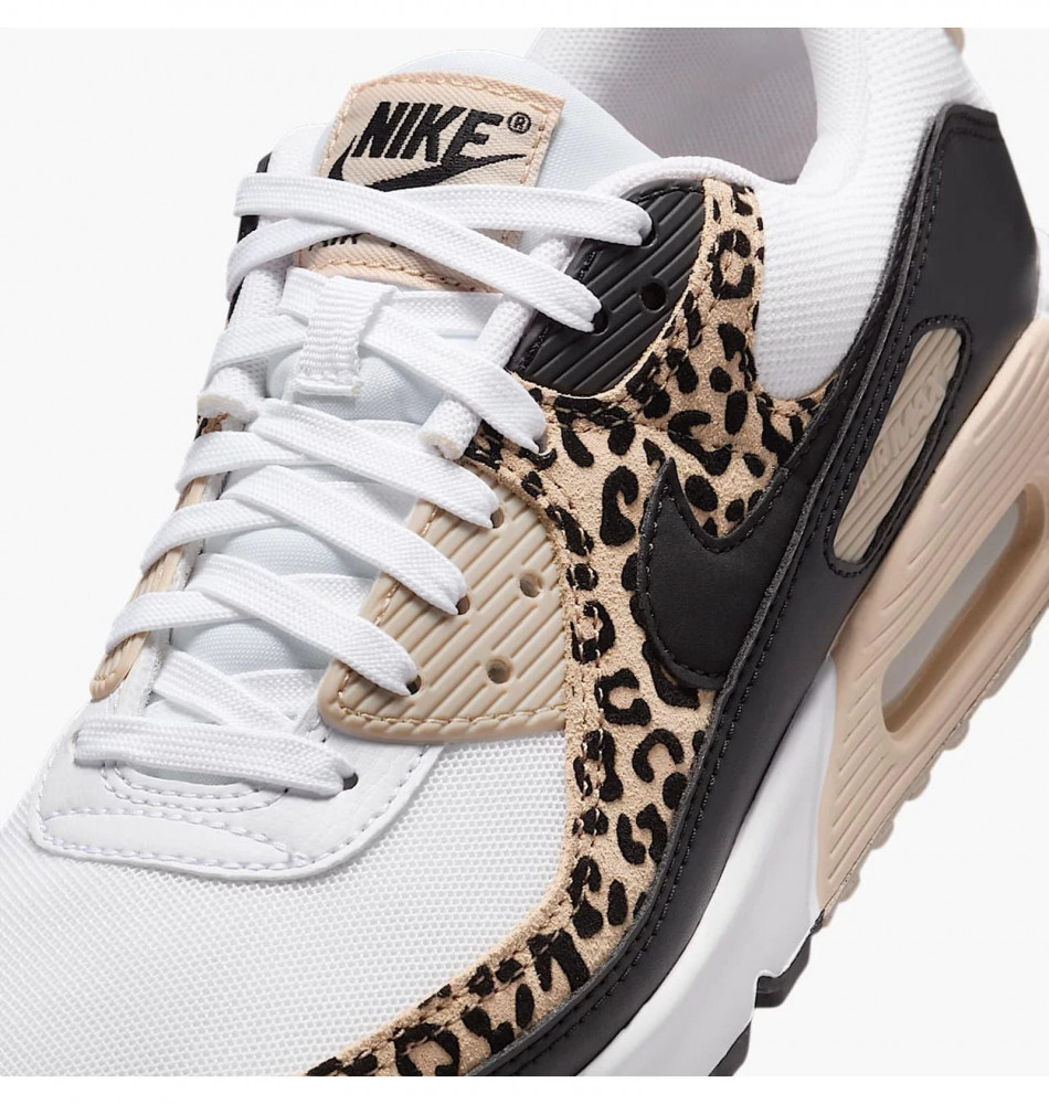 Outlet Кросівки жіночі Nike Air Max 90 Leopard IF1619-100_image_8