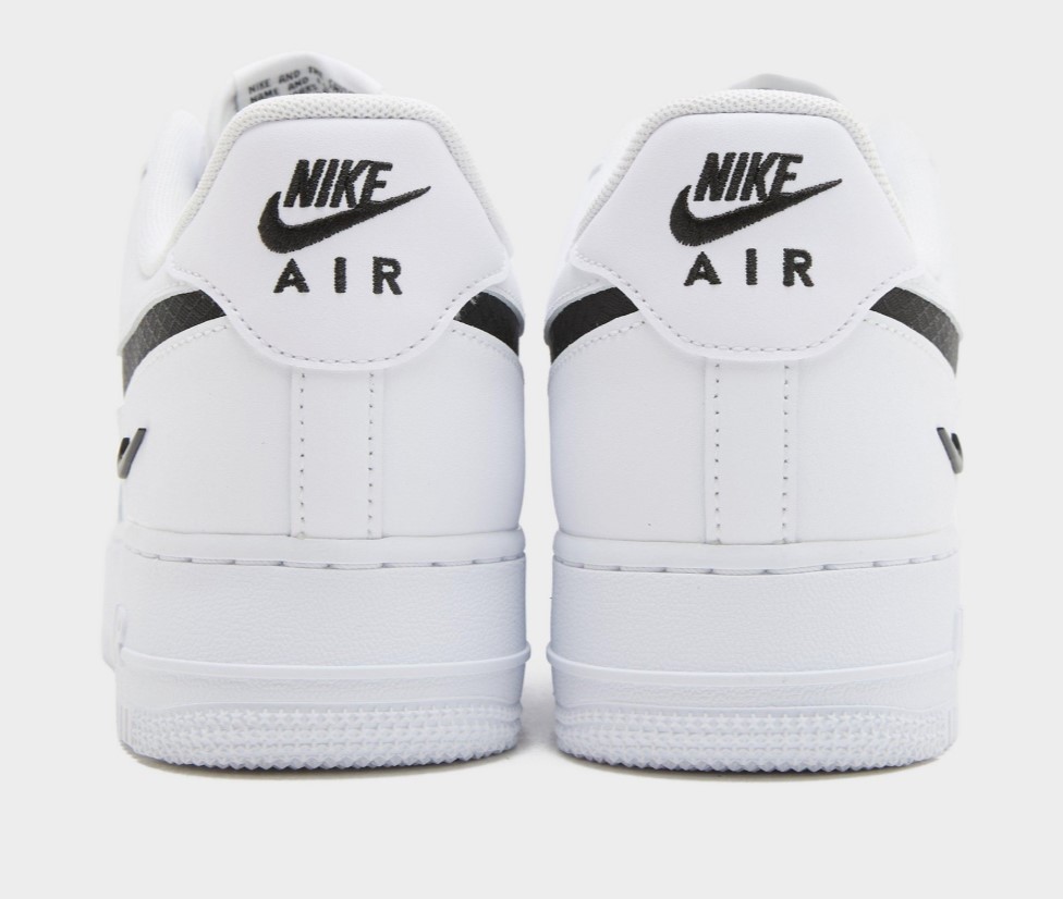 Outlet Кросівки чоловічі Nike Air Force 1 07 Lv8 IH4452-100_image_3