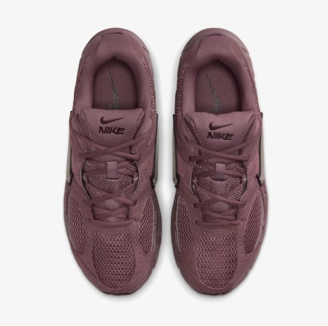 Outlet Кросівки чоловічі Nike V5 Rnr II6292-500_image_4