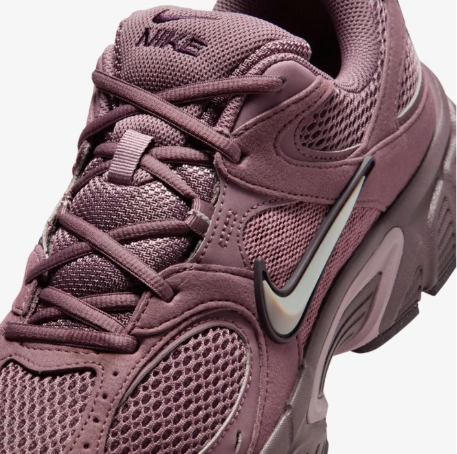 Outlet Кросівки чоловічі Nike V5 Rnr II6292-500_image_7
