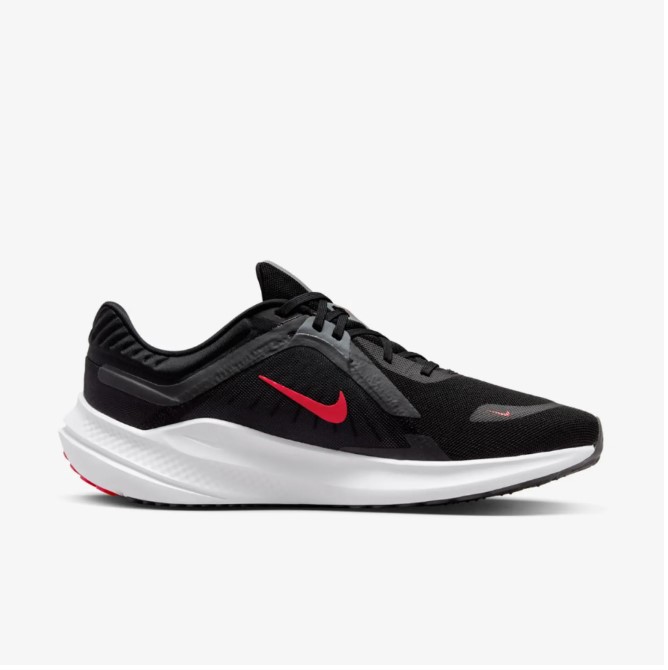 Outlet Кросівки Nike Quest 5 DD0204-004