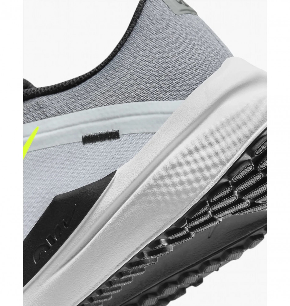 Outlet Чоловічі кросівки Nike Air Winflo 10 DV4022-007_image_7