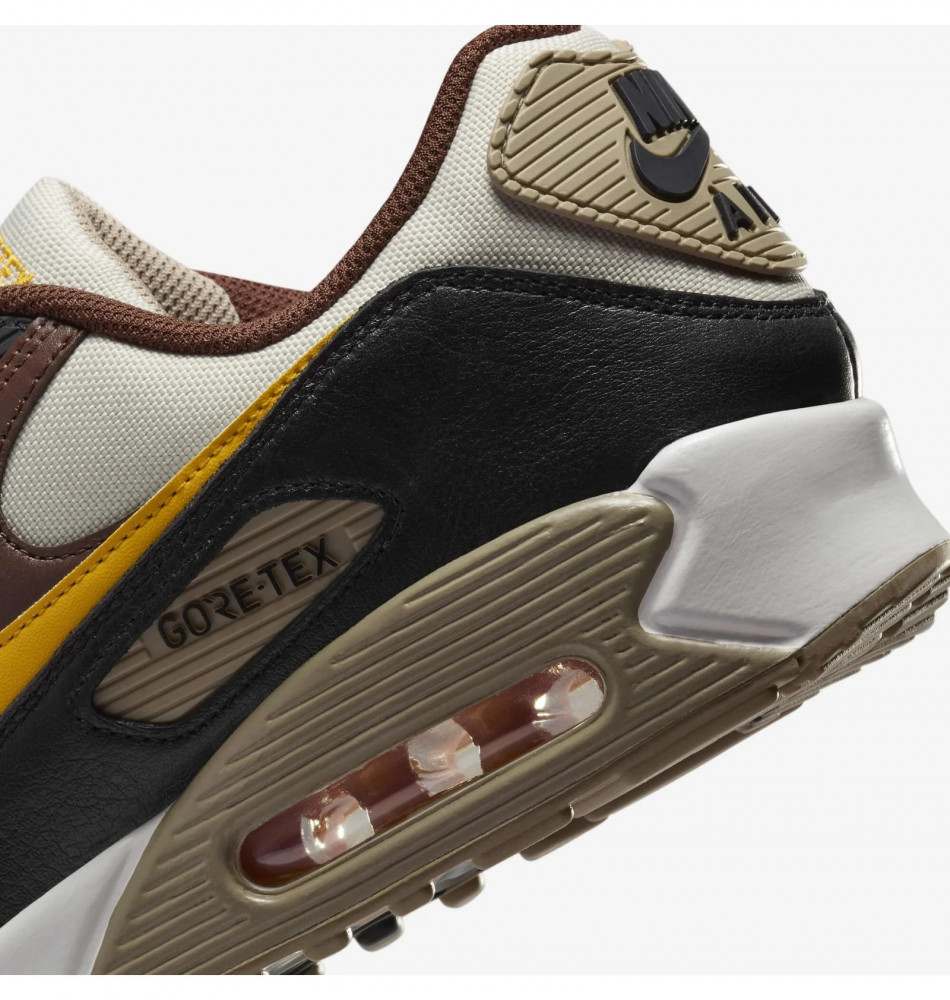 Outlet Кросівки чоловічі Nike Air Max 90 Gore-Tex FD5810-201_image_3