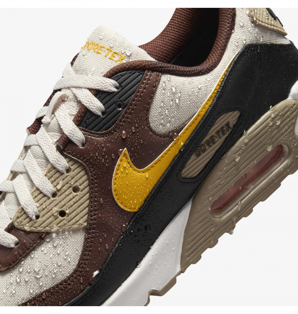 Outlet Кросівки чоловічі Nike Air Max 90 Gore-Tex FD5810-201_image_9