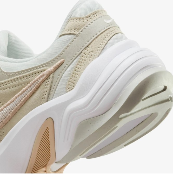 Outlet Кросівки Nike Al8 Zapatillas FJ3794-100_image_6