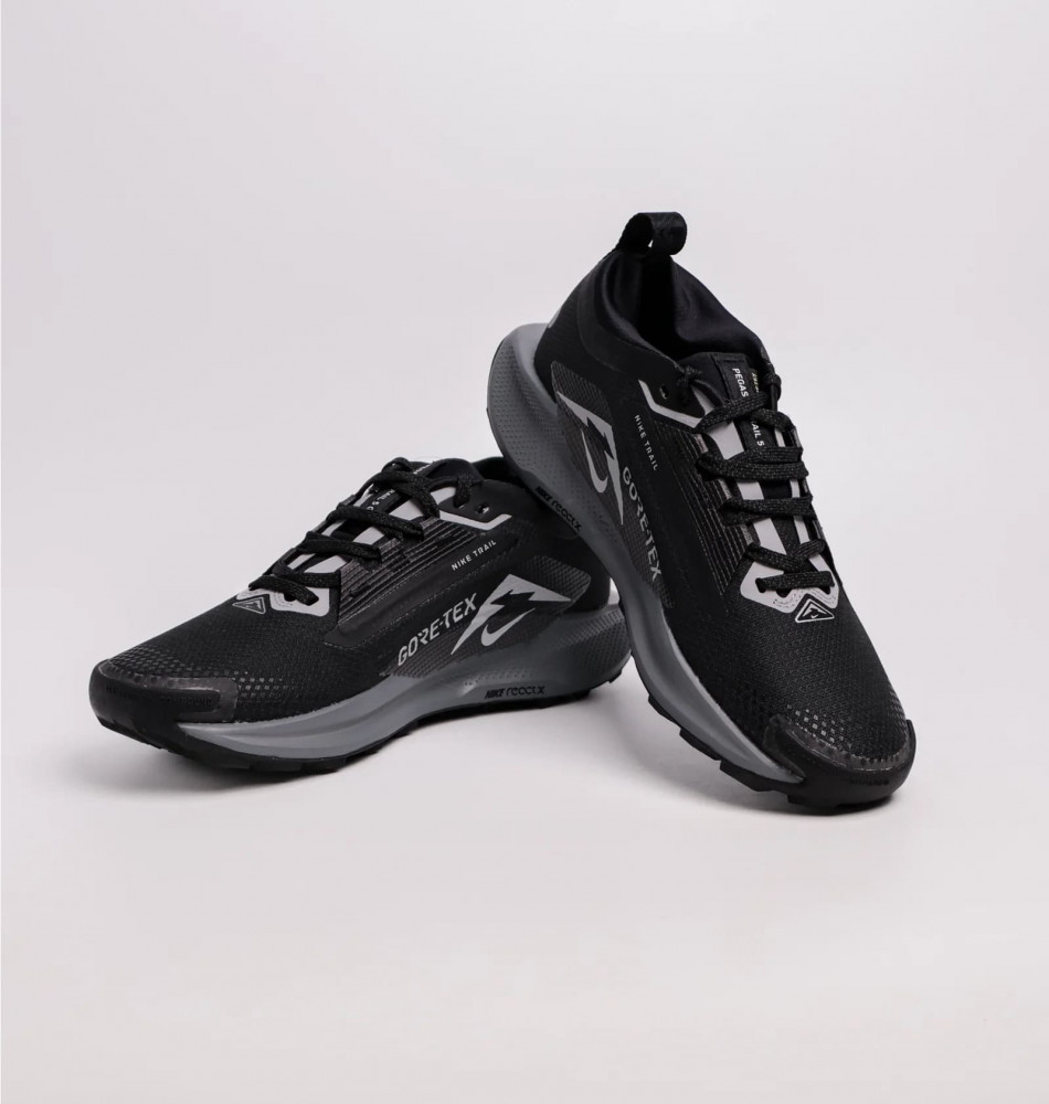 Outlet Кросівки жіночі Nike Pegasus Trail 5 Gore-Tex FQ0912-001_image_4
