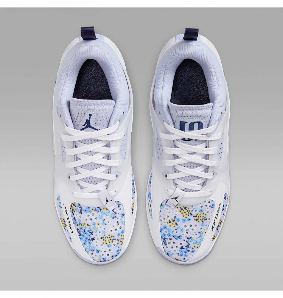 Outlet Кросівки жіночі Air Jordan Heir Series FZ2471-004_image_3