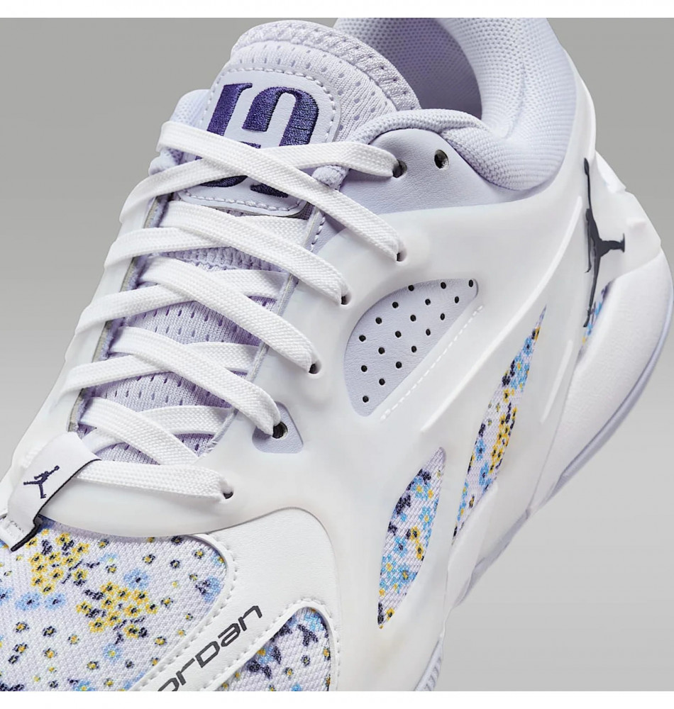 Outlet Кросівки жіночі Air Jordan Heir Series FZ2471-004_image_6