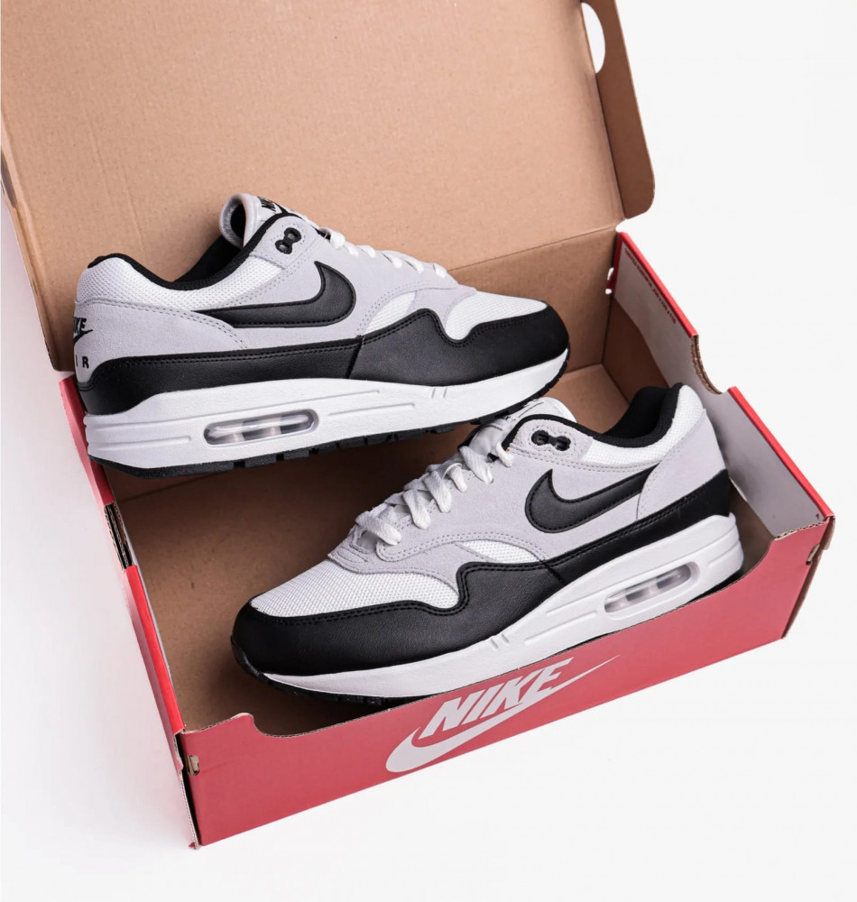 Outlet Кросівки чоловічі Nike Air Max 1 Essential FZ5808-102