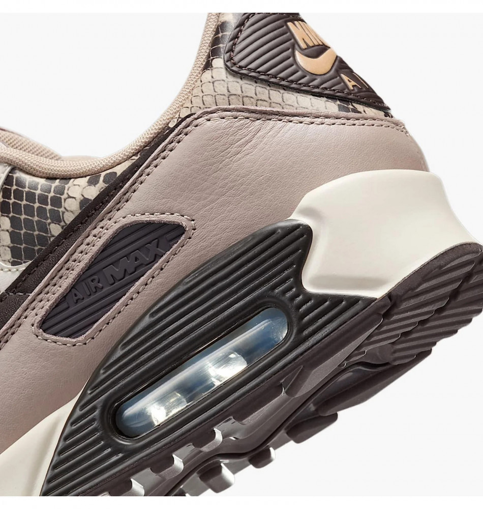 Outlet Кросівки жіночі Nike Air Max 90 Se HF1212-200_image_3