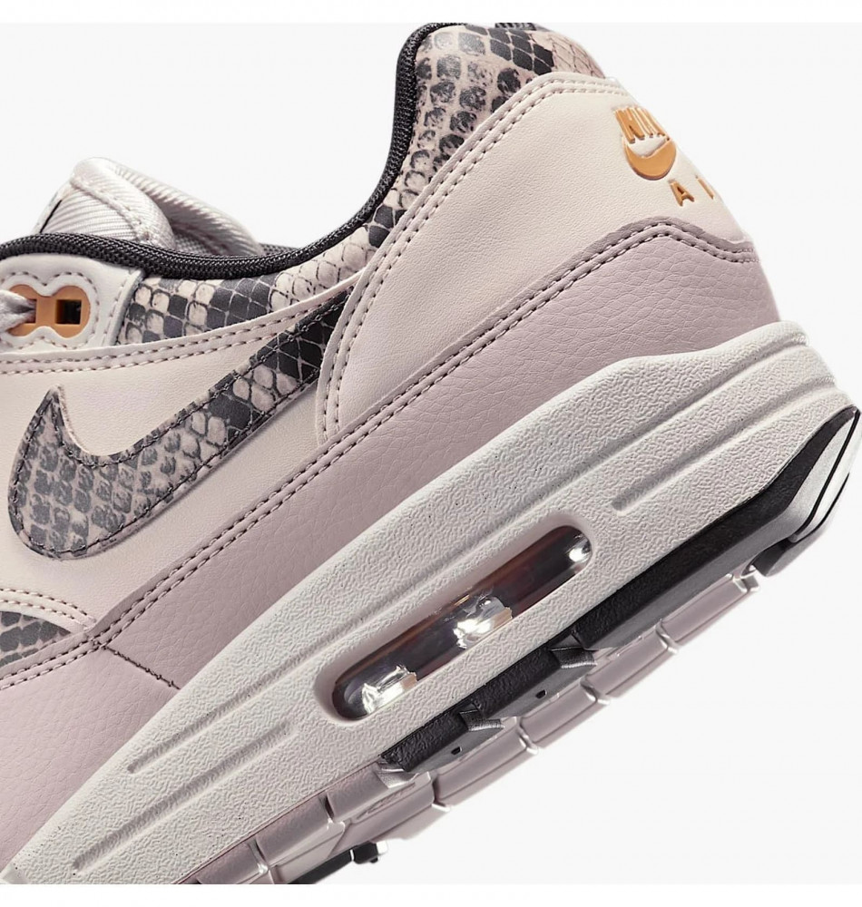 Outlet Кросівки жіночі Nike Air Max 1 87 HF5338-100_image_3