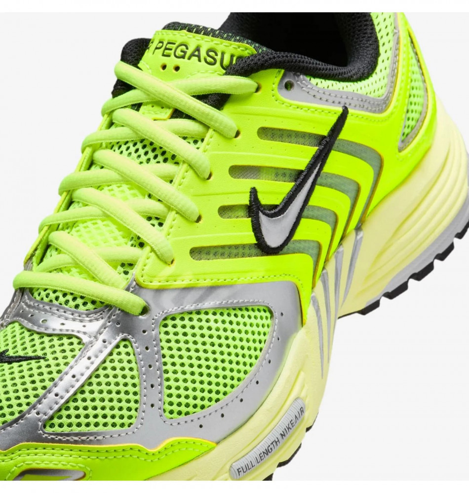 Outlet Кросівки жіночі Nike Air Pegasus 2005 HQ1675-700_image_3