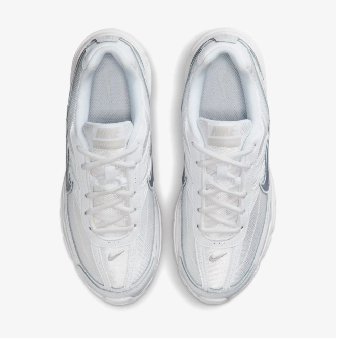 Outlet Жіночі кросівки Nike Initiator 394053-100