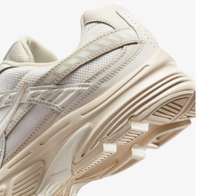 Outlet Жіночі кросівки Nike Initiator 394053-103_image_5