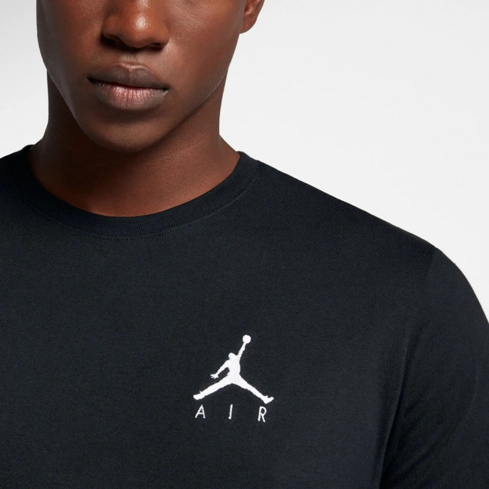 Outlet Футболка чоловіча Air Jordan M J Jumpman Air Embrd Tee AH5296-010_image_5